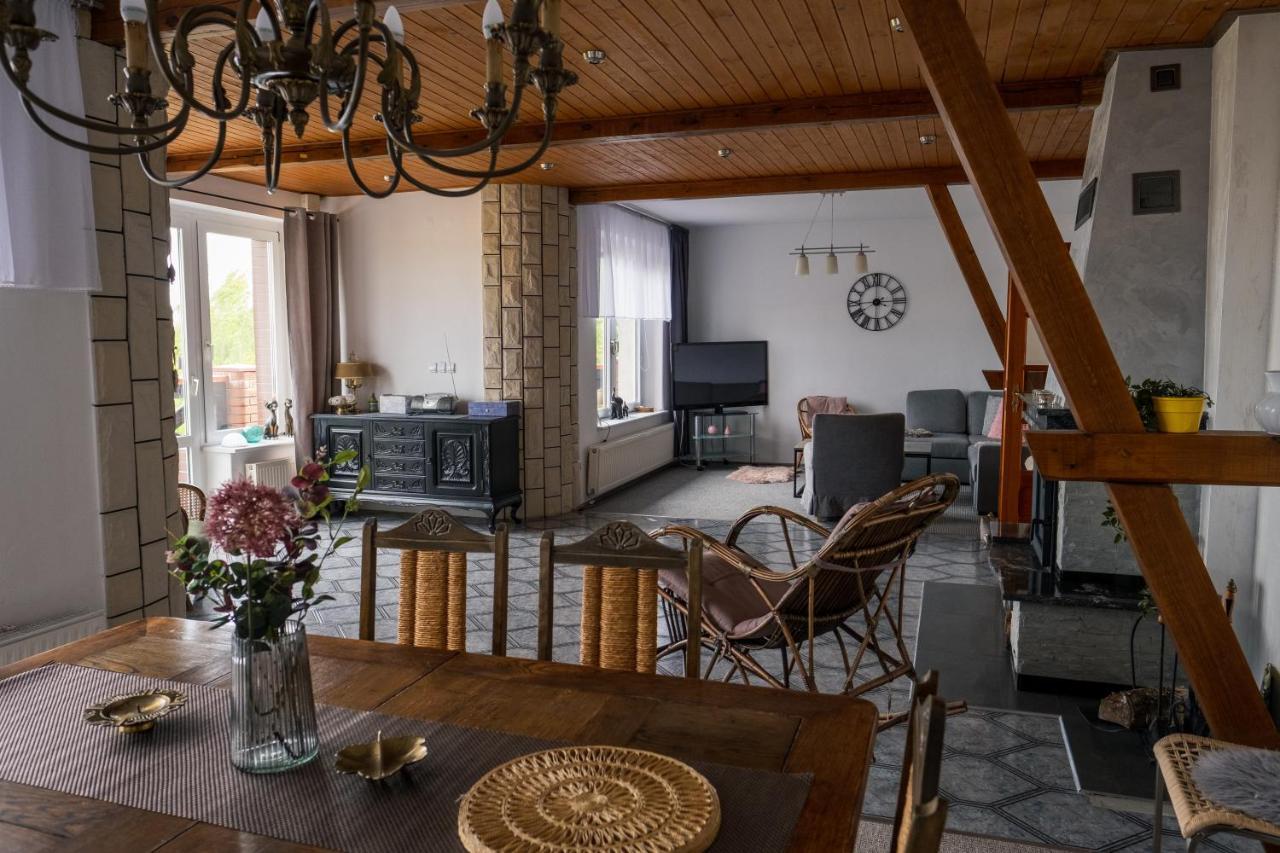 Dom Na Wzgorzu Z Widokiem Na Jezioro Z Balia I Sauna Lipnica  Exteriér fotografie