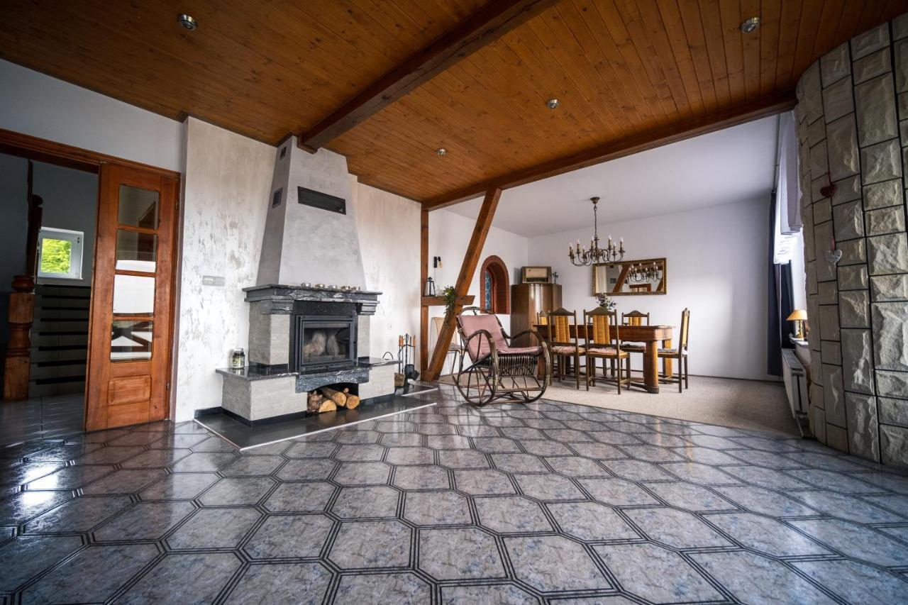 Dom Na Wzgorzu Z Widokiem Na Jezioro Z Balia I Sauna Lipnica  Exteriér fotografie
