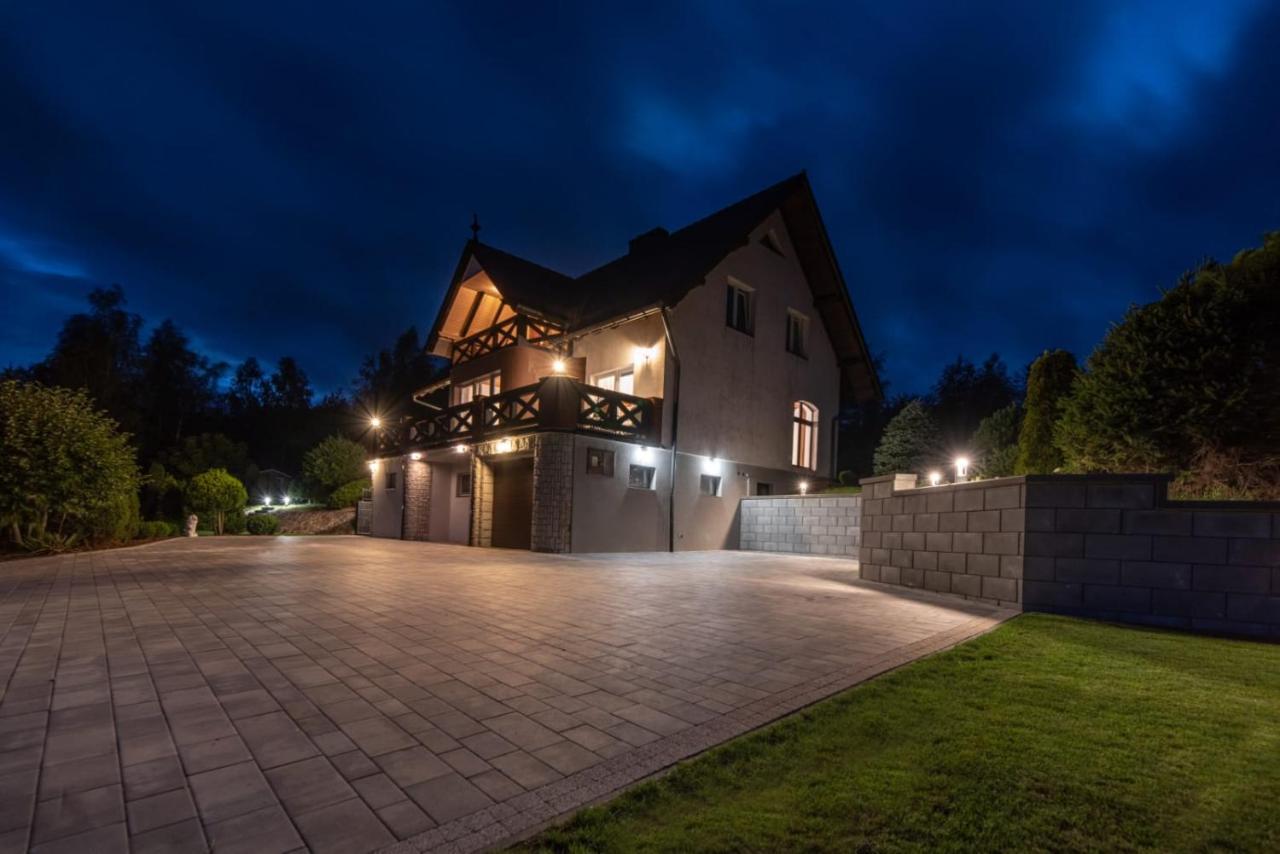 Dom Na Wzgorzu Z Widokiem Na Jezioro Z Balia I Sauna Lipnica  Exteriér fotografie